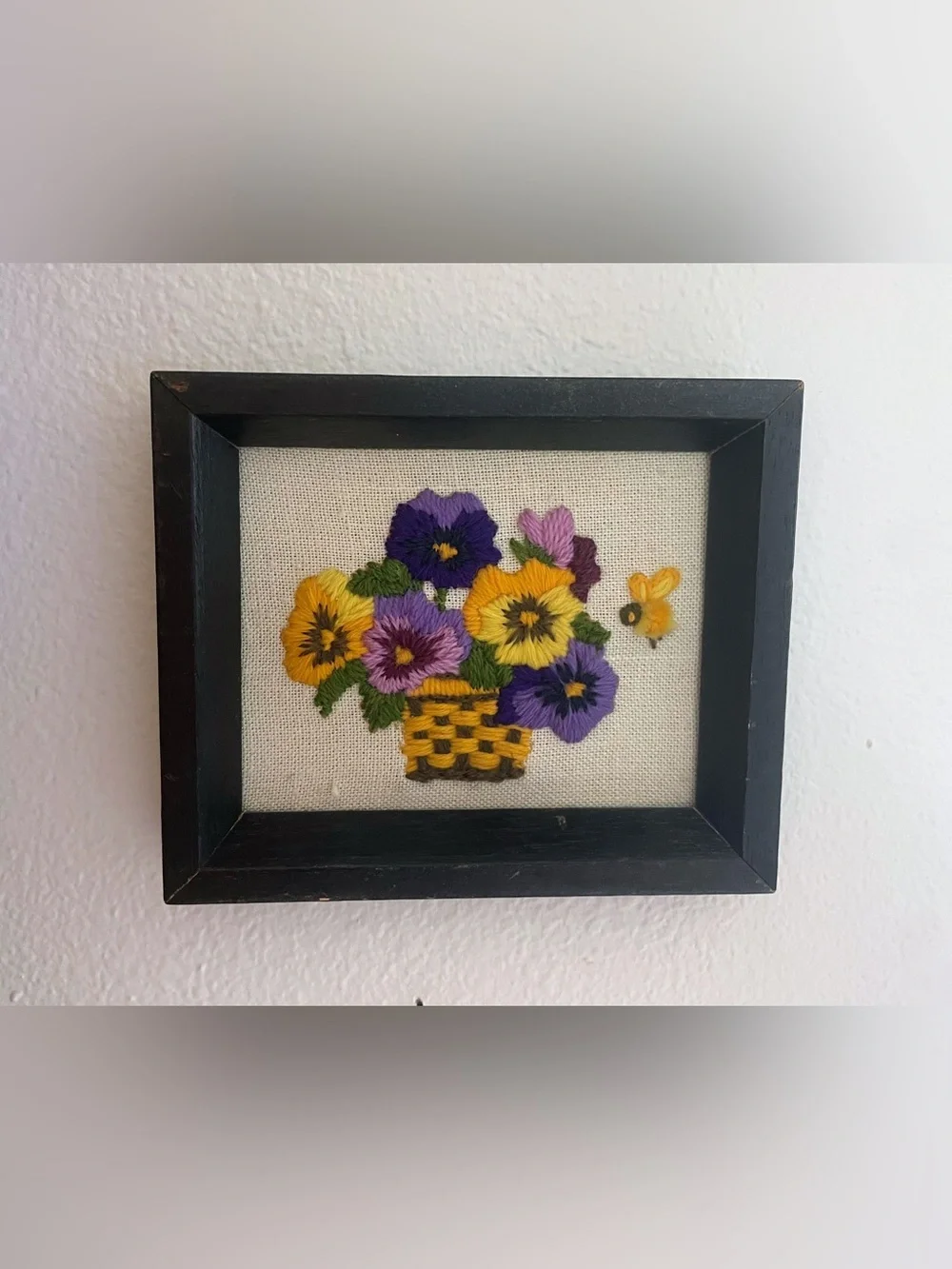 Floral Crewel | Vintage 1970's